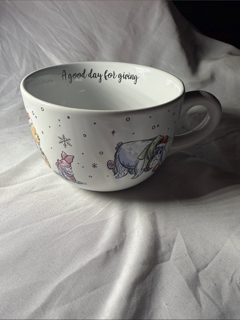 Winnie the Pooh Holiday Jumbo Mug - 'A good day for giving'